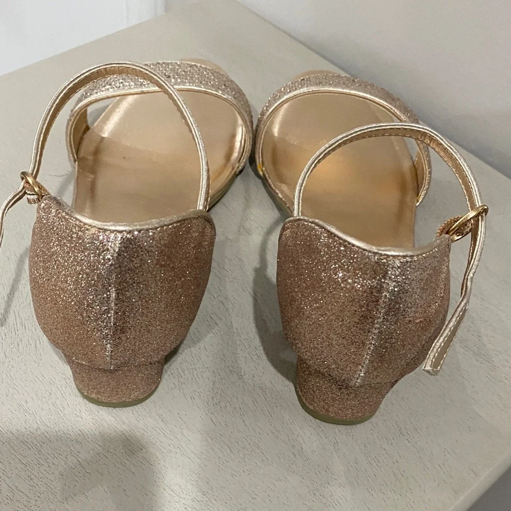 Chic Rose Gold Girls Sparkly Dress Shoes with Ankle Strap - Girls Size 6 NWT